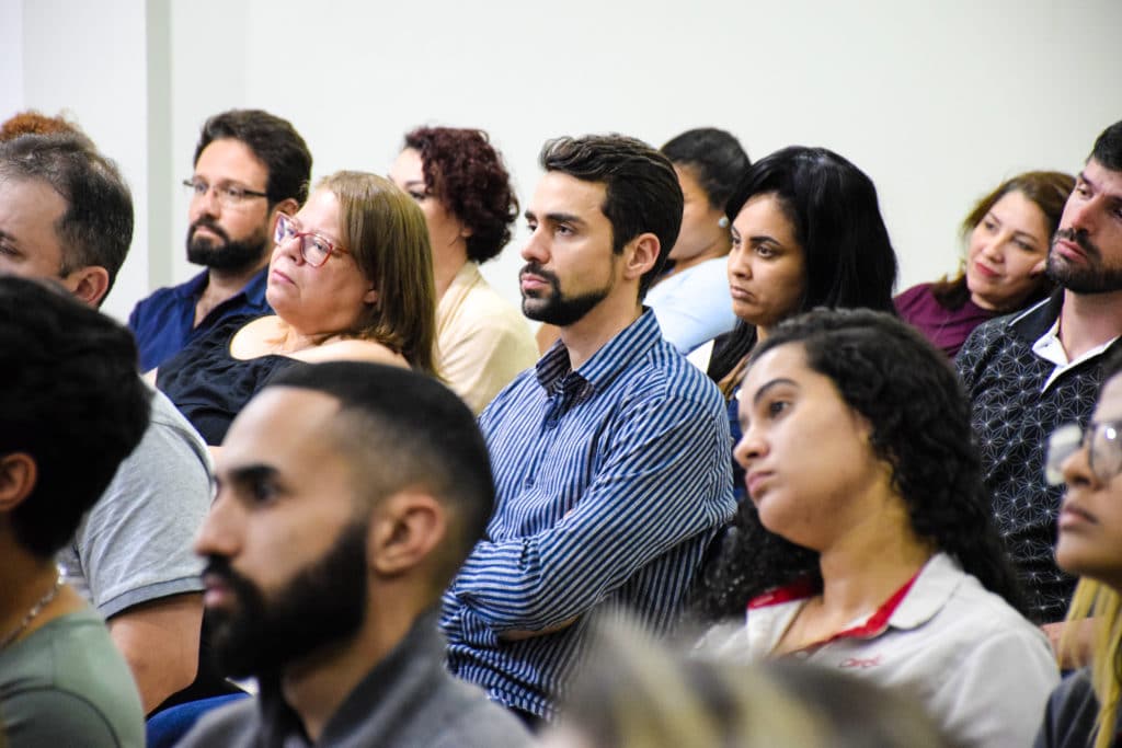 CDL recebe workshop sobre liderança e Formação Executiva oferecida pelo UniFOA   