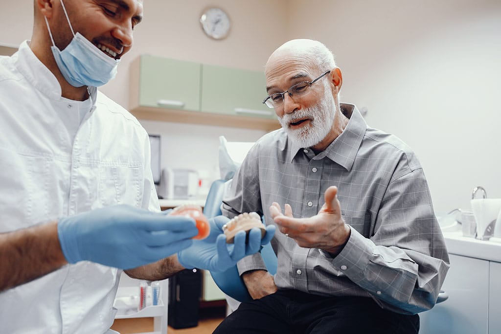 35Anos do Curso de Prótese Dentária 1987 a 2022 - Etec Philadelpho