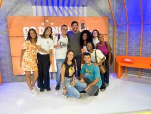Estudantes de comunicação fazem visita técnica à Bandeirantes Rio
