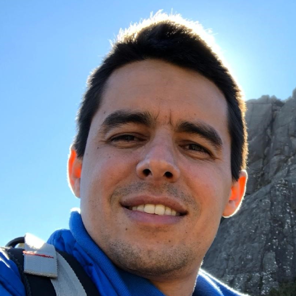Rodolfo Guimaraes Silva