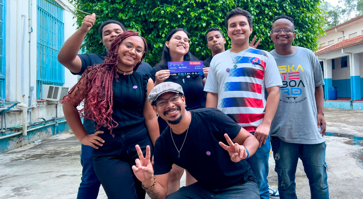 Estudantes são premiados em Maratona de Ideias 2 01