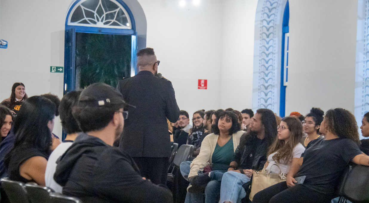 Moda e Cidadania em pauta: evento do curso de Design une arte, diversidade e sustentabilidade 3 03