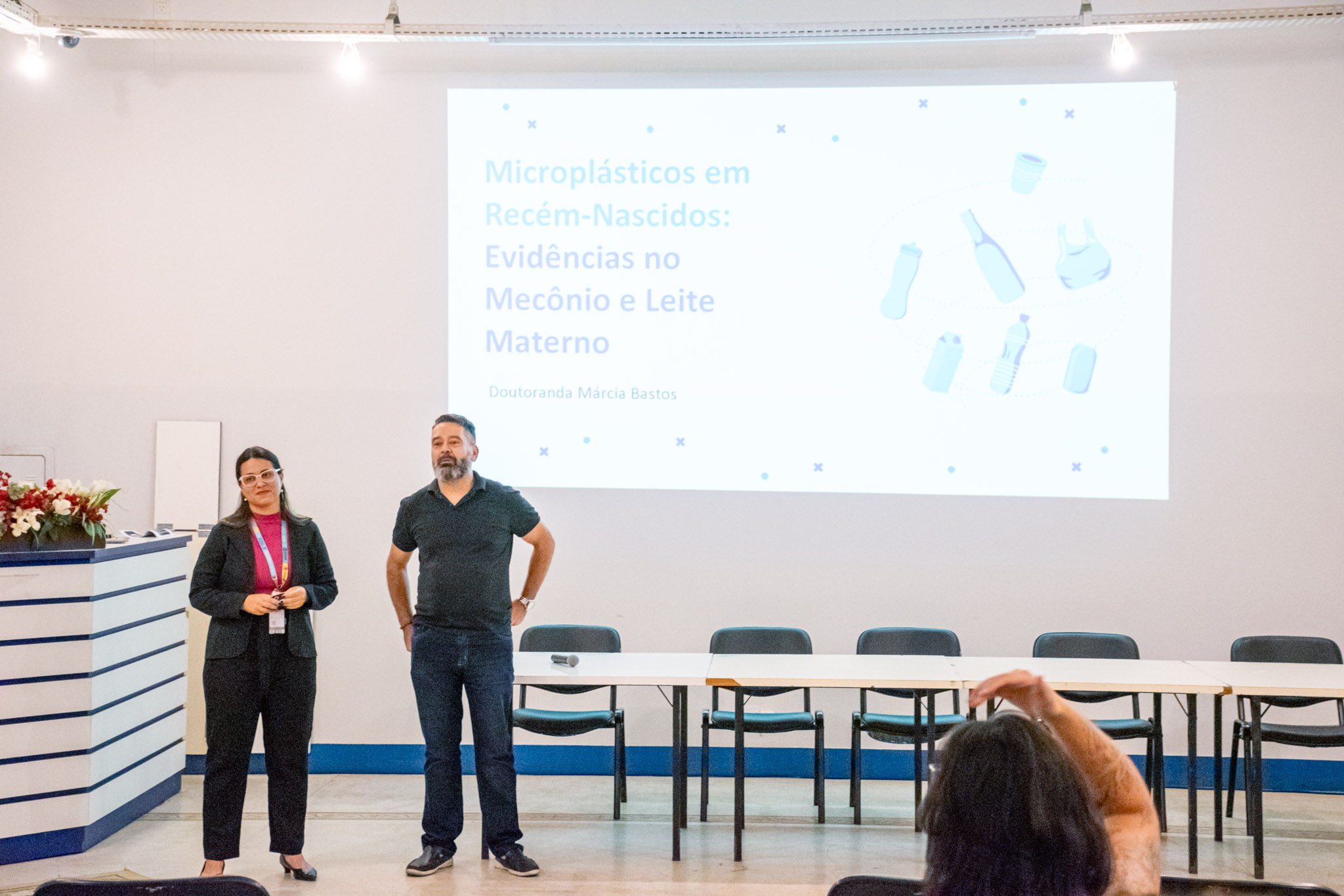 Ligas acadêmicas de nutrição debatem impactos dos microplásticos na alimentação humana 3 _DSC3140