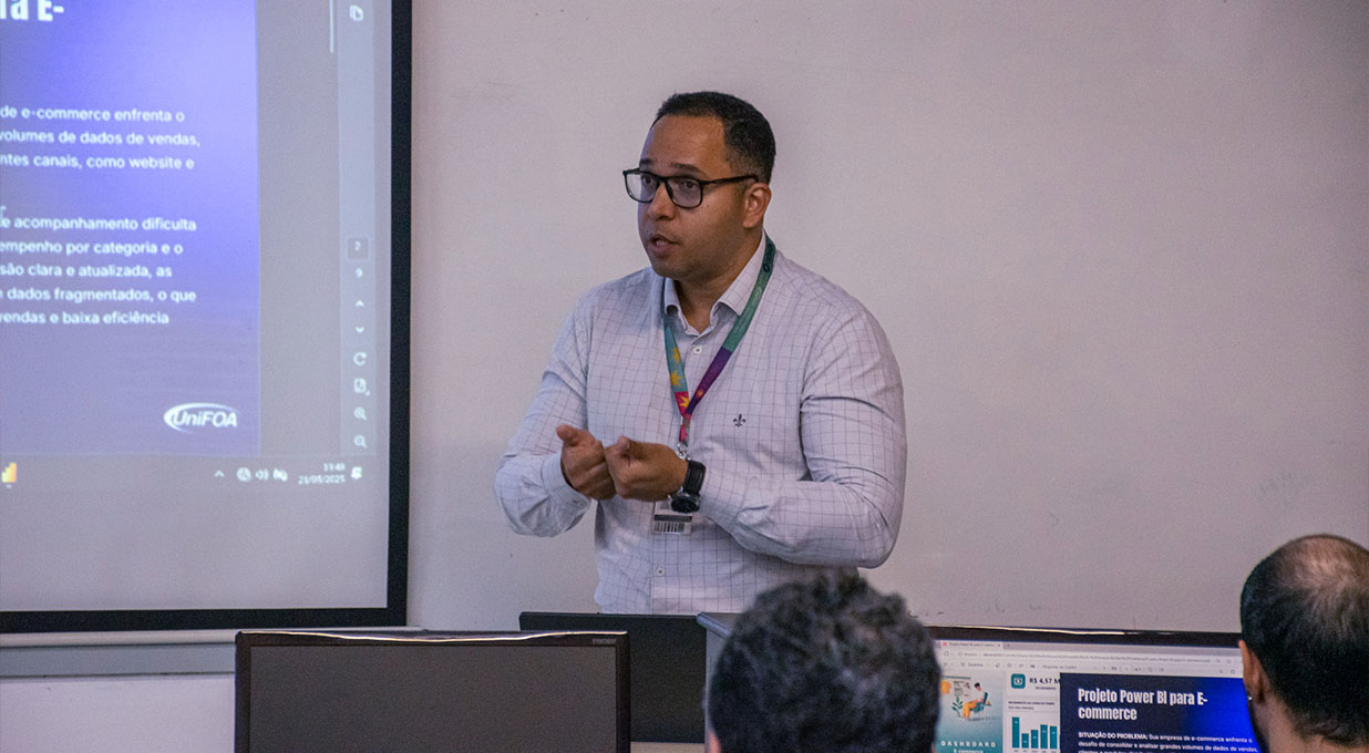 Simpósio das Exatas destaca integração entre teoria, prática e desenvolvimento profissional 1 01