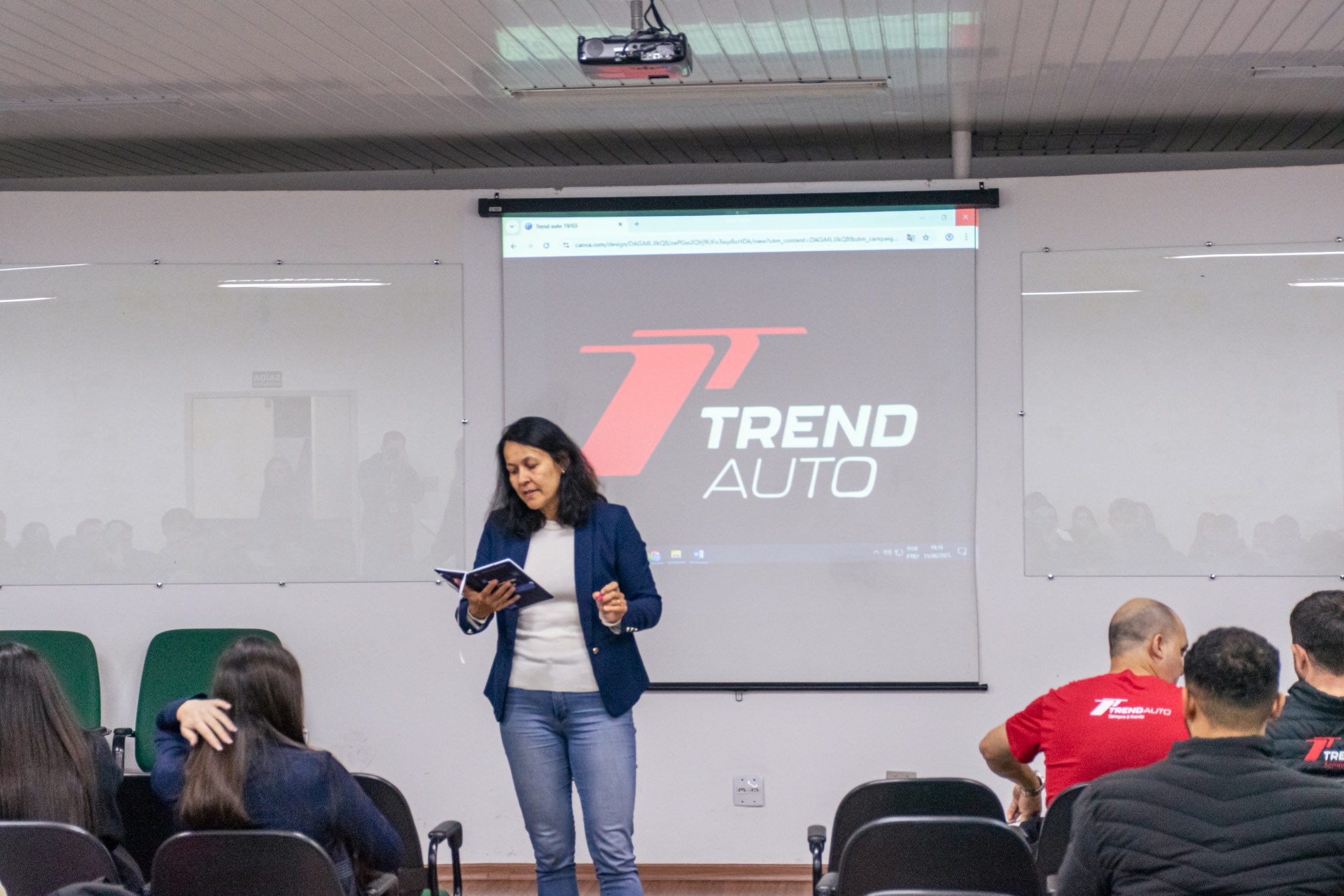 Estudantes da Escola de Gestão e Negócios propõem soluções para Trend Auto 2 _DSC4001