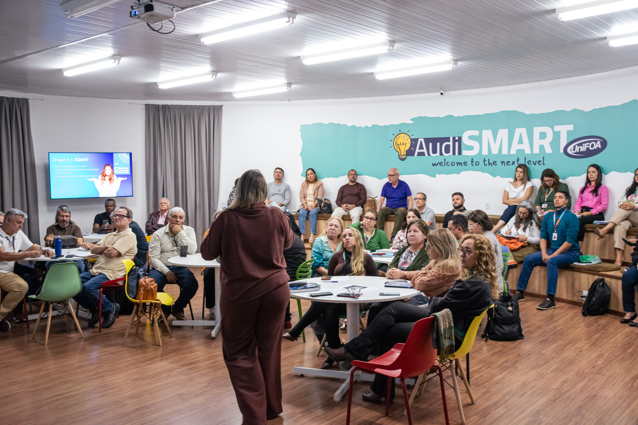 8ª Semana de Formação Continuada começa com foco em inovação, saúde mental e práticas pedagógicas transformadoras 6 _DSC4618